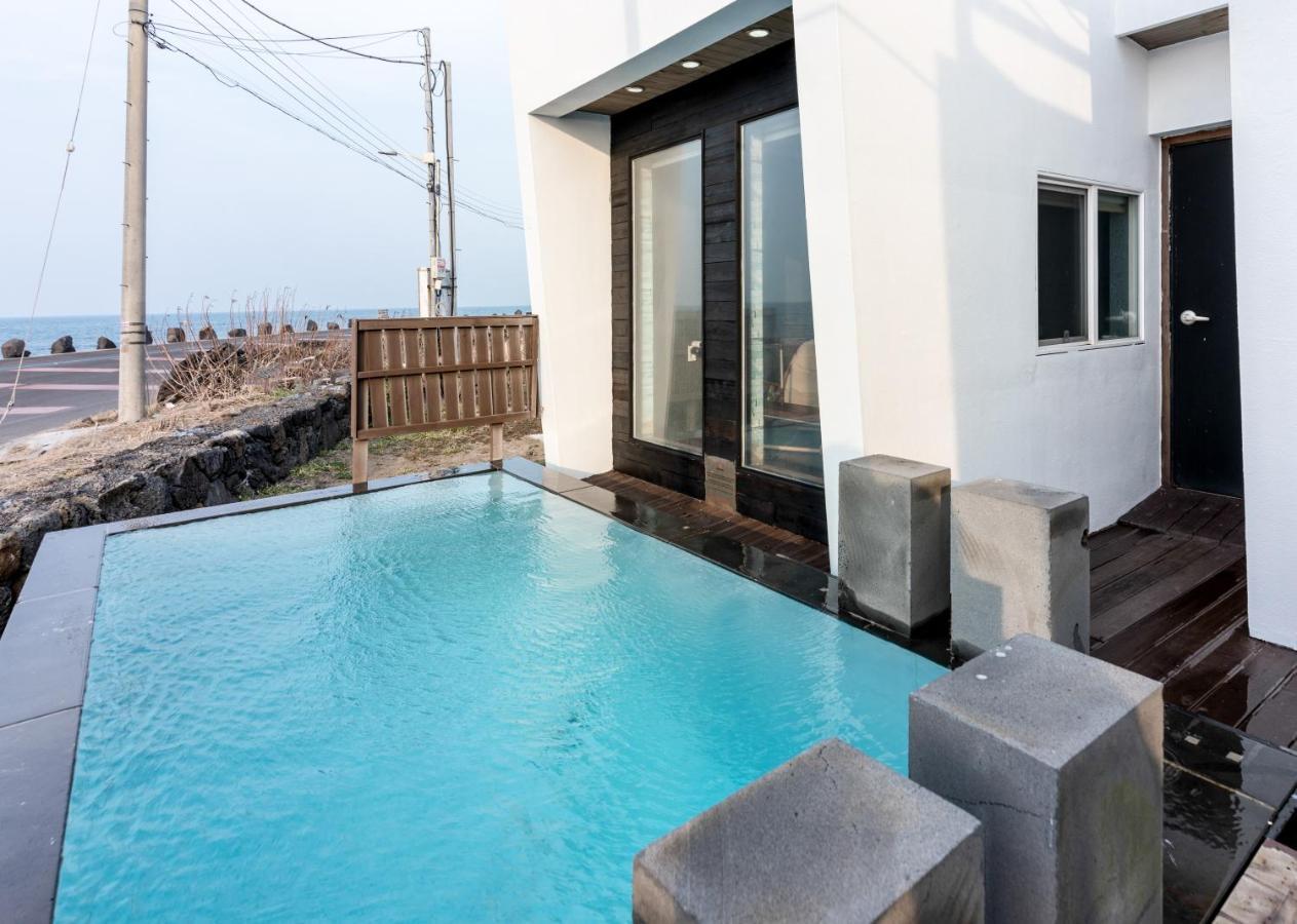 Aqua Beautique Poolvilla Jeju Dış mekan fotoğraf
